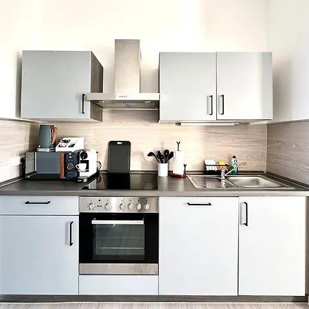 Am Harz Mit Küche, Balkon, Waschmaschine, Parkplatz Mit Wallbox Apartment Ballenstedt