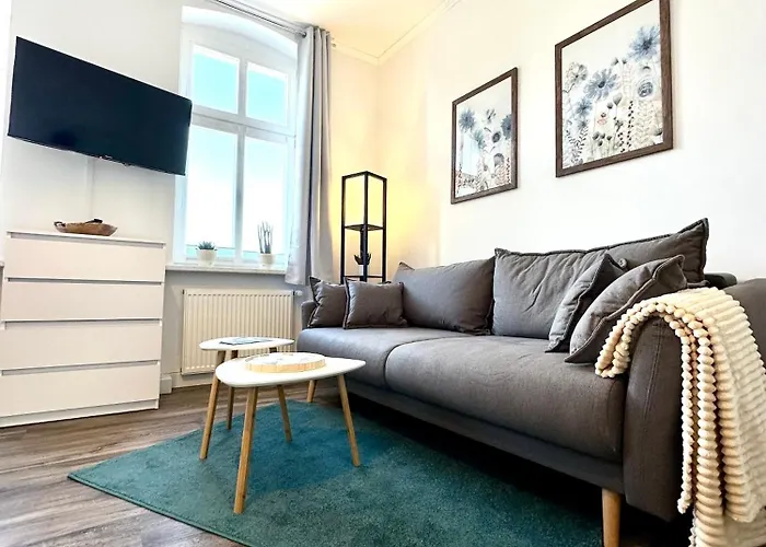 Am Harz Mit Kueche, Balkon, Waschmaschine, Parkplatz Mit Wallbox Ballenstedt