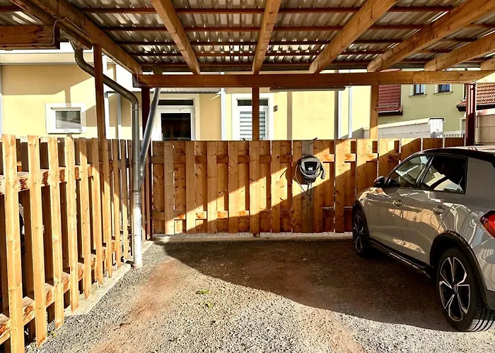 Am Harz Mit Kueche, Balkon, Waschmaschine, Parkplatz Mit Wallbox شقة *