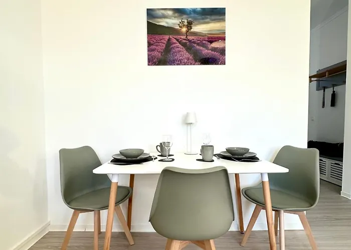 Am Harz Mit Kueche, Balkon, Waschmaschine, Parkplatz Mit Wallbox * Ballenstedt